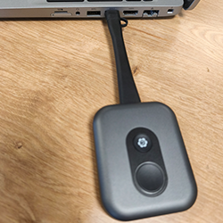 Branchez votre transmetteur sur votre ordinateur